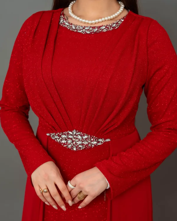 Kırmızı Uzun Şifon Pelerinli Taş Detaylı Tesettür Abiye ABU39842 - Görsel 5